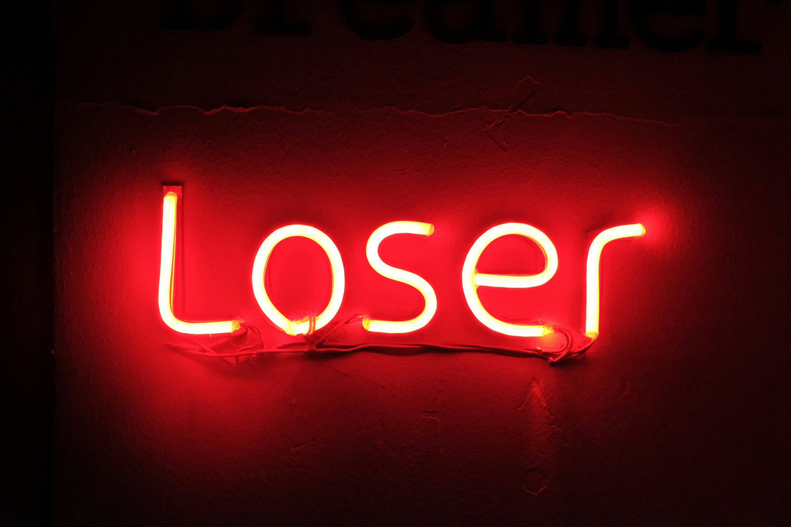 Why Do Some People Always Lose in Betting?
